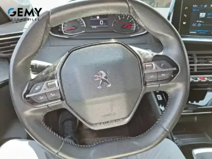 Photo 12 Peugeot 208  PureTech 100 S&S BVM6