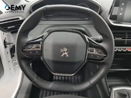 Photo 30 Peugeot 208  PureTech 75 S&S BVM5