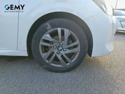 Photo 10 Peugeot 208  PureTech 75 S&S BVM5