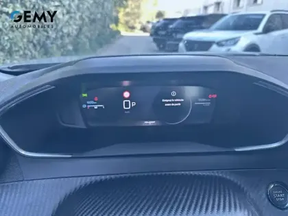 Photo 12 Peugeot 2008  Hybrid 145 e-DCS6