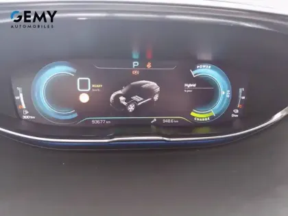 Photo 32 Peugeot 3008  Hybrid 225 e-EAT8