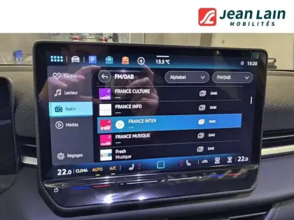 Photo 15 Volkswagen T-roc  1.5 eTSI EVO2 Hybrid 150 ch DSG7