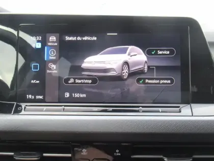 Photo 27 Volkswagen Golf  1.5 eTSI OPF 130 DSG7