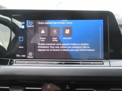 Photo 28 Volkswagen Golf  1.5 eTSI OPF 130 DSG7