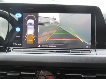 Photo 16 Volkswagen Golf  1.5 eTSI OPF 130 DSG7