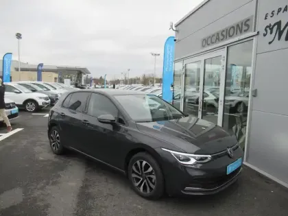 Photo 10 Volkswagen Golf  1.5 eTSI OPF 130 DSG7