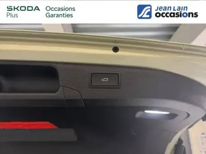 Photo 49 Skoda Superb Gén. IV Ph1 Laurin & Klement 5