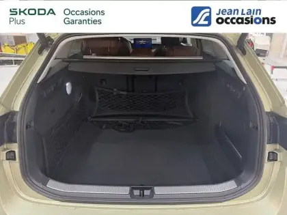 Photo 45 Skoda Superb Gén. IV Ph1 Laurin & Klement 5