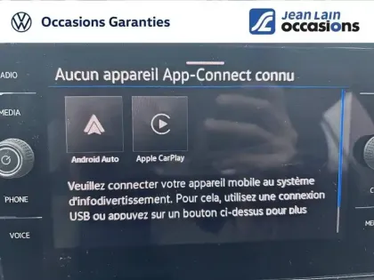 Photo 38 Volkswagen T-roc  1.0 TSI 116 Start/Stop BVM6