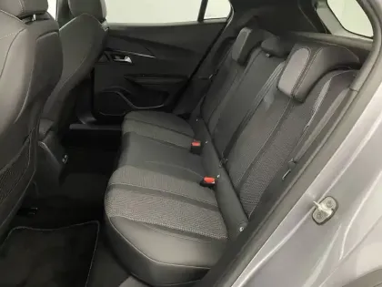 Photo 14 Peugeot 2008  Electrique 136 ch