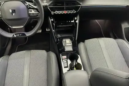 Photo 9 Peugeot 208  Hybrid 110 e-DCS6