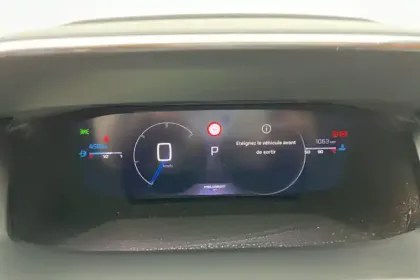 Photo 16 Peugeot 208  Hybrid 110 e-DCS6