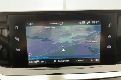 Photo 14 Peugeot 208  PureTech 75 S&S BVM5