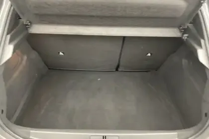 Photo 11 Peugeot 208  PureTech 75 S&S BVM5