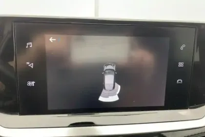 Photo 19 Peugeot 208  PureTech 75 S&S BVM5