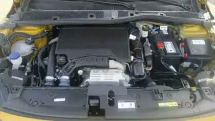 Photo 15 Peugeot 208  PureTech 130 S&S EAT8