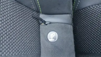 Photo 33 Peugeot 208  PureTech 130 S&S EAT8