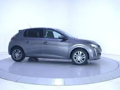 Photo 27 Peugeot 208  PureTech 75 S&S BVM5