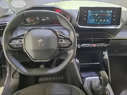 Photo 6 Peugeot 208  PureTech 75 S&S BVM5