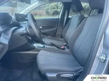 Photo 10 Peugeot 208  Hybrid 110 e-DCS6