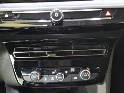 Photo 44 Opel Mokka  Electrique 136 ch & Batterie 50 kWh