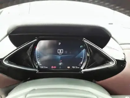 Photo 9 DS DS 3 DS3 Crossback PureTech 155 EAT8