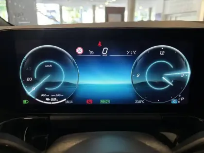 Photo 10 Mercedes EQA  250+