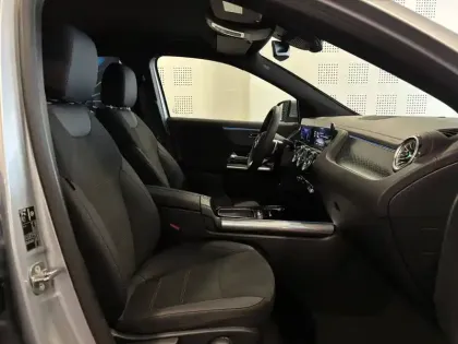 Photo 2 Mercedes EQA  250+