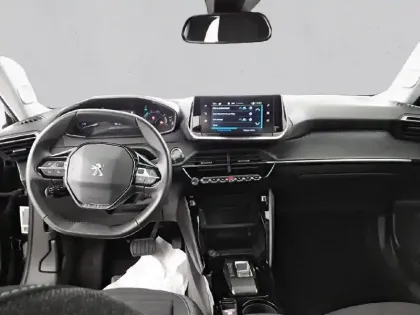 Photo 34 Peugeot 2008  Electrique 136 ch