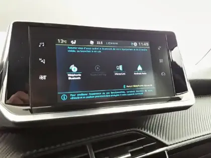 Photo 18 Peugeot 2008  Electrique 136 ch