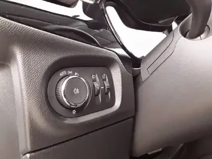 Photo 23 Opel Corsa  1.2 Turbo 100 ch BVM6