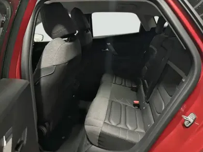 Photo 11 Citroën C4  PureTech 130 EAT8