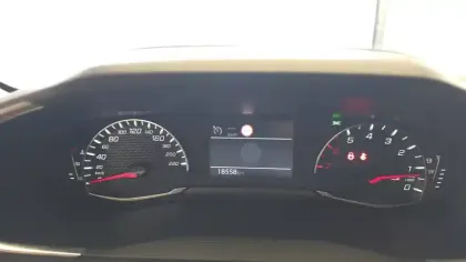 Photo 22 Peugeot 208  PureTech 100 S&S BVM6