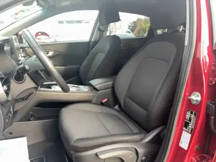 Photo 7 Hyundai Kona  Electrique 39 kWh - 136 ch