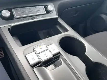 Photo 27 Hyundai Kona  Electrique 39 kWh - 136 ch