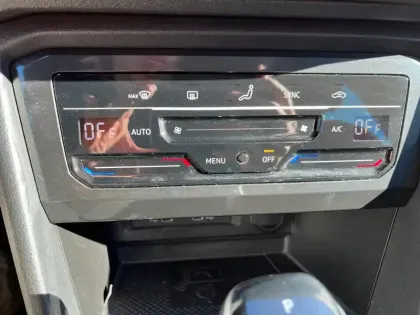 Photo 26 Volkswagen Tiguan  2.0 TDI 150ch DSG7