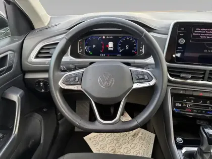 Photo 8 Volkswagen T-roc  1.5 TSI EVO 150 Start/Stop DSG7