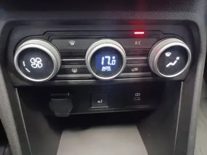 Photo 33 Dacia Jogger  ECO-G 100 7 places GSR2