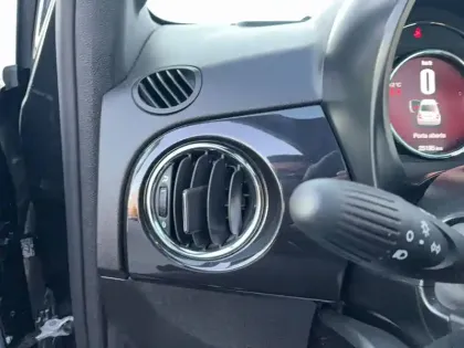 Photo 28 Fiat 500  1.0 70 ch Hybride BSG S/S