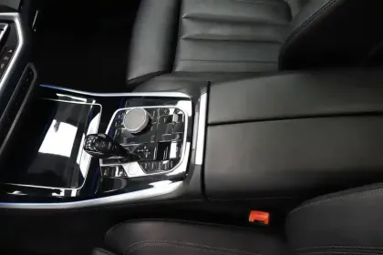 Photo 18 BMW X5  xDrive45e 394 ch BVA8