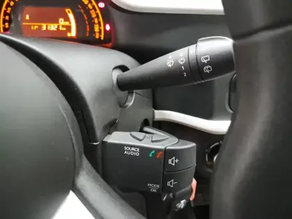 Photo 28 Renault Twingo  III SCe 75 - 20