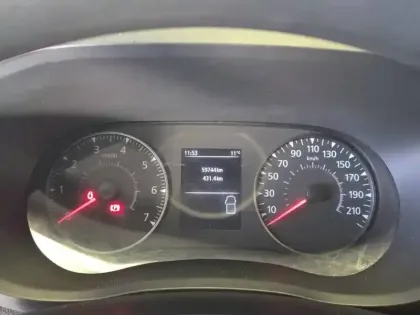 Photo 29 Renault Master  FGN TRAC F3500 L2H2 BLUE DCI 135