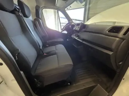 Photo 11 Renault Master  FGN TRAC F3500 L2H2 BLUE DCI 135