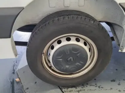 Photo 38 Renault Master  FGN TRAC F3500 L2H2 BLUE DCI 135