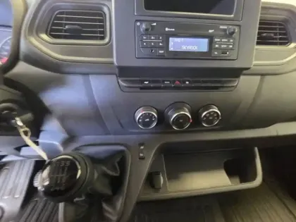 Photo 24 Renault Master  FGN TRAC F3500 L2H2 BLUE DCI 135