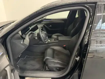 Photo 8 Peugeot 308  PHEV 225 e-EAT8