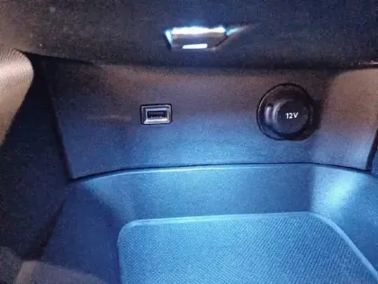 Photo 26 Peugeot 3008  Hybrid4 300 e-EAT8