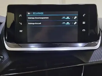 Photo 22 Peugeot 208  PureTech 100 S&S EAT8