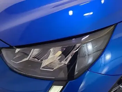 Photo 15 Peugeot 208  PureTech 100 S&S EAT8