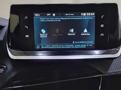 Photo 23 Peugeot 208  PureTech 100 S&S EAT8